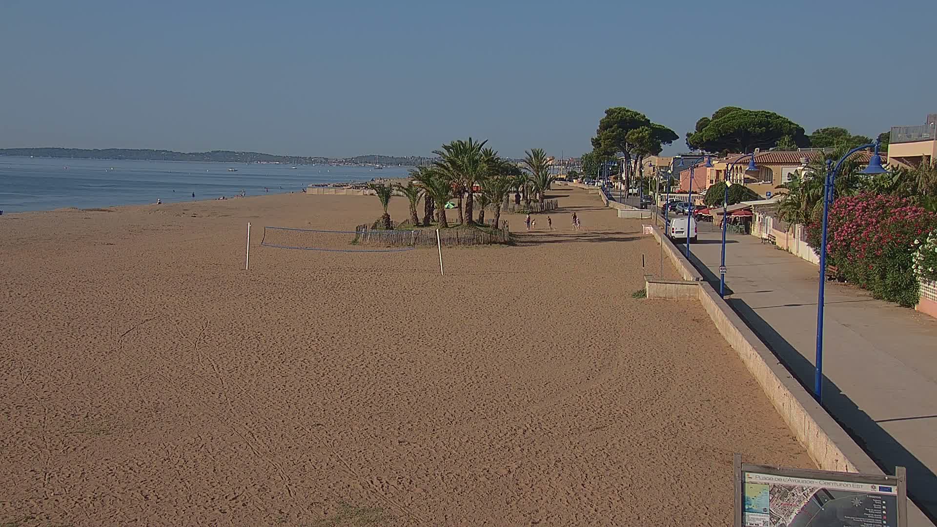 Hyeres, Plage de l'Ayguade Beach & Ayguade  Live Cam - Toulon, Var, Provence-Alpes-Cote d’Azur, France 