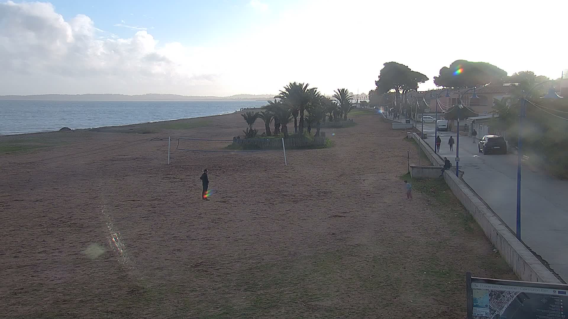 Hyeres, Plage de l'Ayguade Beach & Ayguade  Live Cam - Toulon, Var, Provence-Alpes-Cote d’Azur, France 