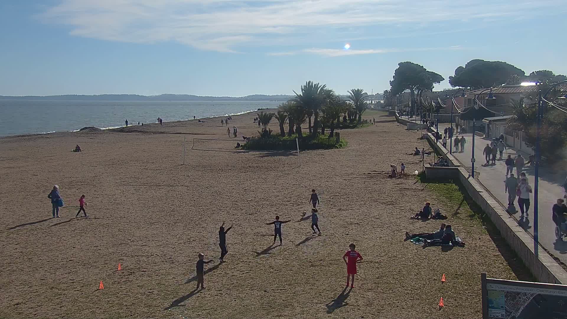 Hyeres, Plage de l'Ayguade Beach & Ayguade  Live Cam - Toulon, Var, Provence-Alpes-Cote d’Azur, France 