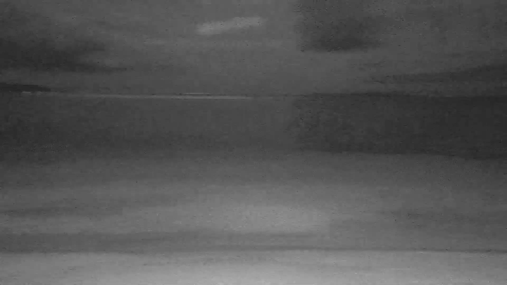 Hyeres, Plage de l'Ayguade Beach & Ayguade  Live Cam - Toulon, Var, Provence-Alpes-Cote d’Azur, France 
