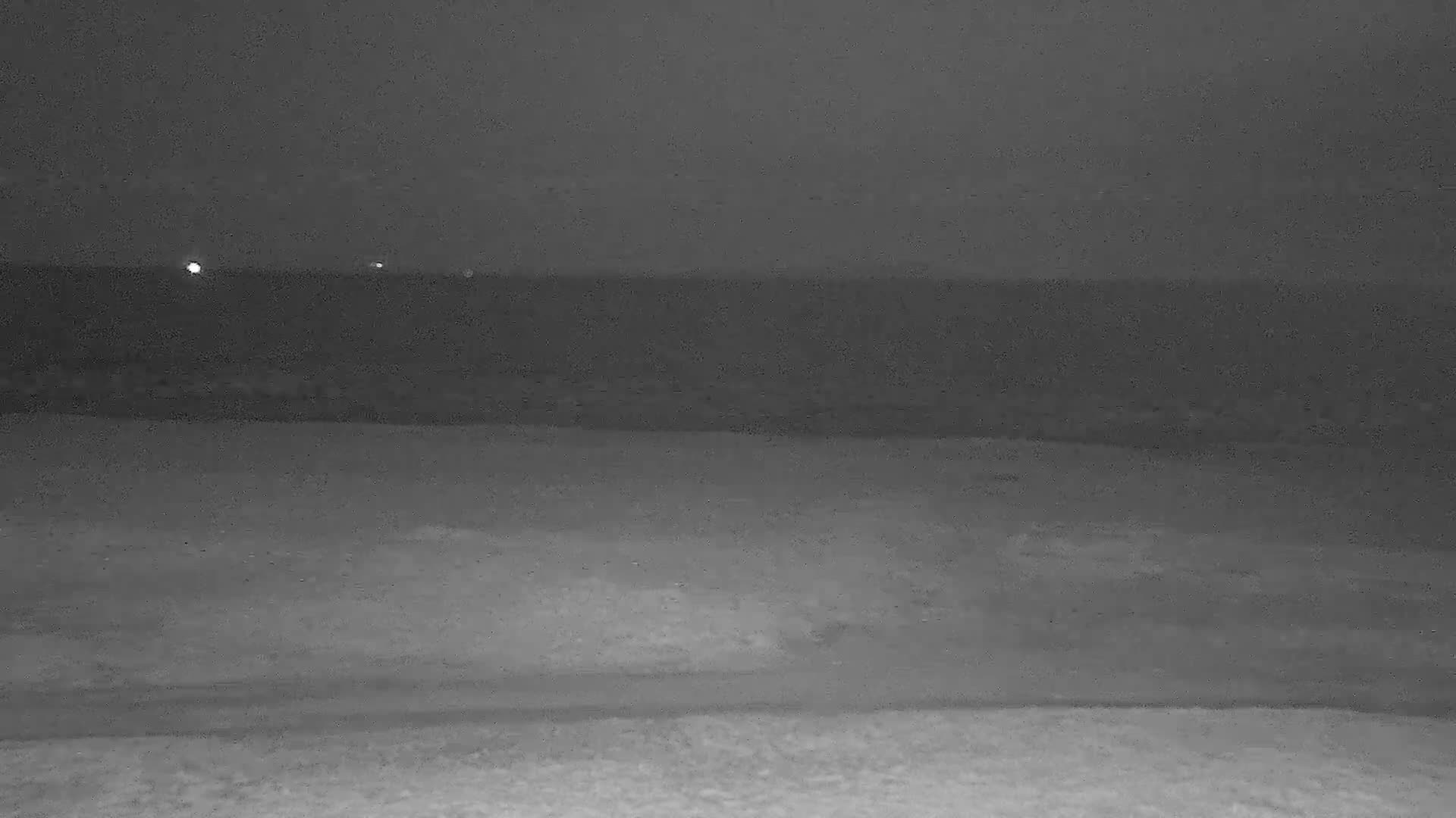 Hyeres, Plage de l'Ayguade Beach & Ayguade  Live Cam - Toulon, Var, Provence-Alpes-Cote d’Azur, France 