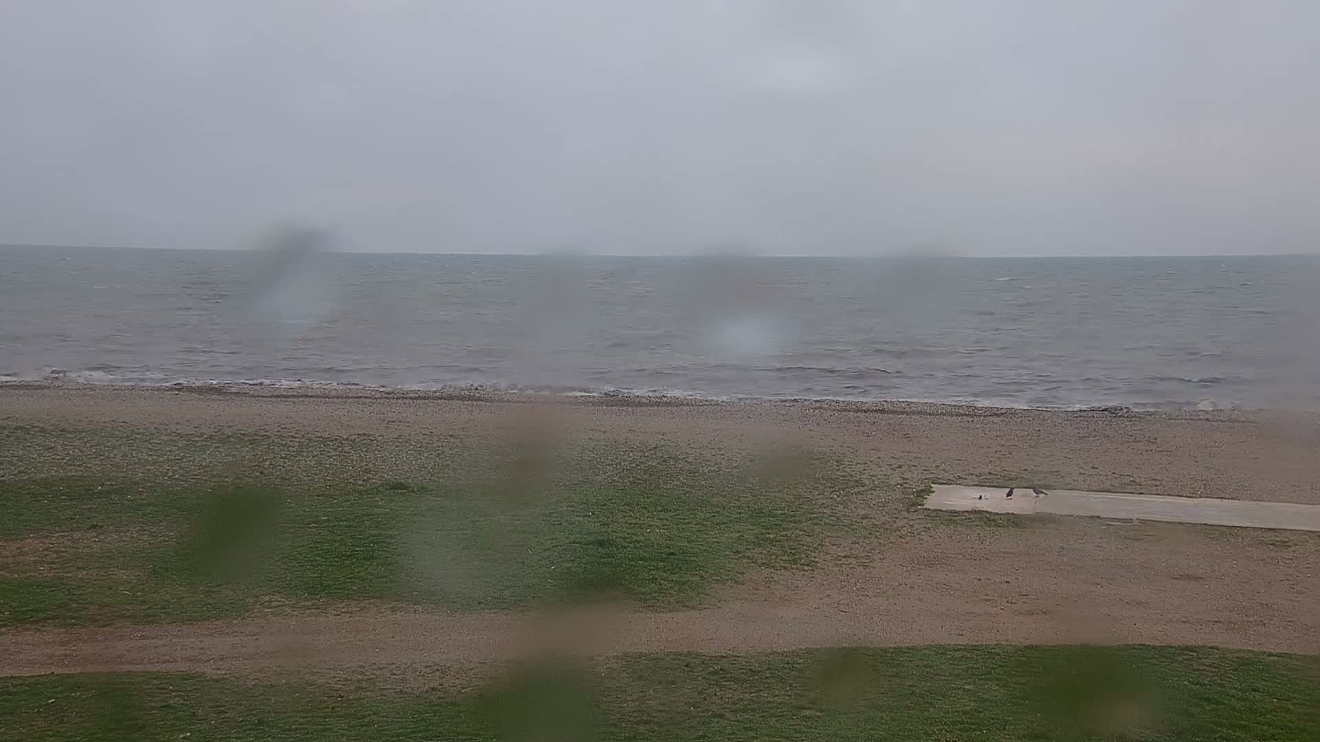 Hyeres, Plage de l'Ayguade Beach & Ayguade  Live Cam - Toulon, Var, Provence-Alpes-Cote d’Azur, France 
