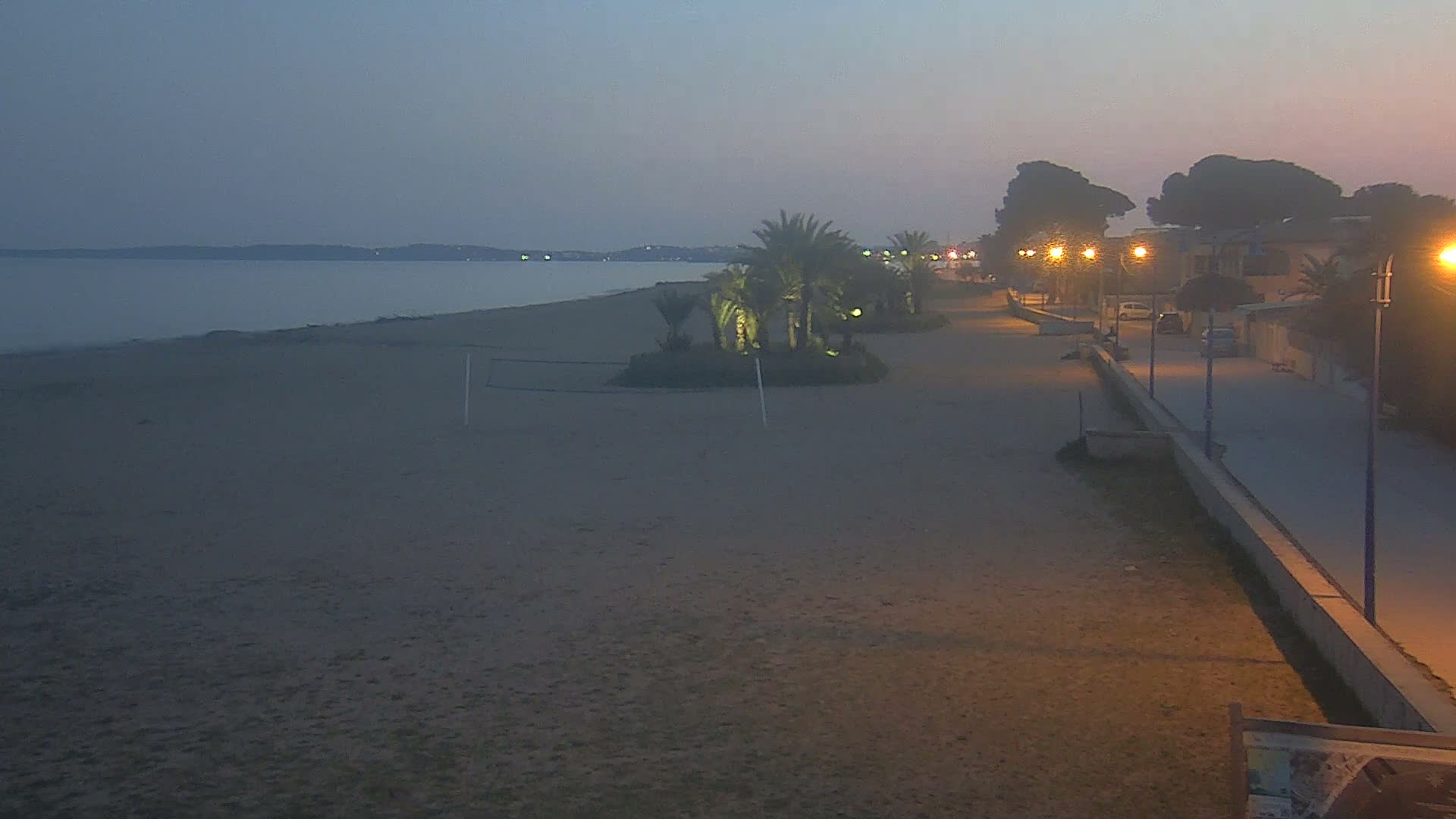 Hyeres, Plage de l'Ayguade Beach & Ayguade  Live Cam - Toulon, Var, Provence-Alpes-Cote d’Azur, France 