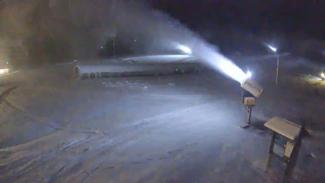 Loudenvielle, Val Louron Ski Center Live Cam - Bagnères-de-Bigorre, Hautes-Pyrenees, Occitanie, France