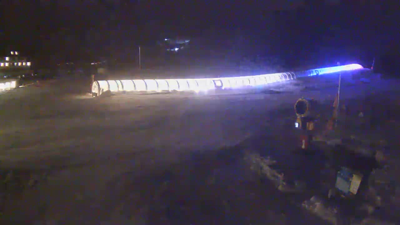 Loudenvielle, Val Louron Ski Center Live Cam - Bagnères-de-Bigorre, Hautes-Pyrenees, Occitanie, France