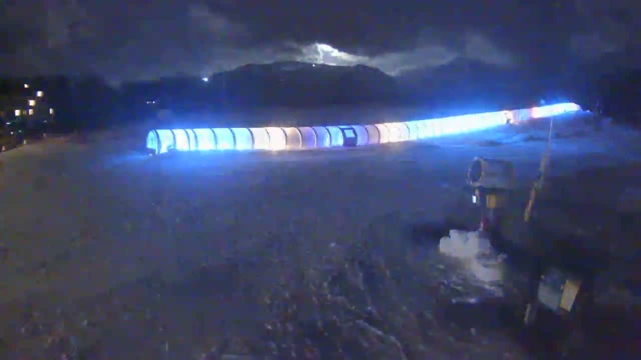 Loudenvielle, Val Louron Ski Center Live Cam - Bagnères-de-Bigorre, Hautes-Pyrenees, Occitanie, France