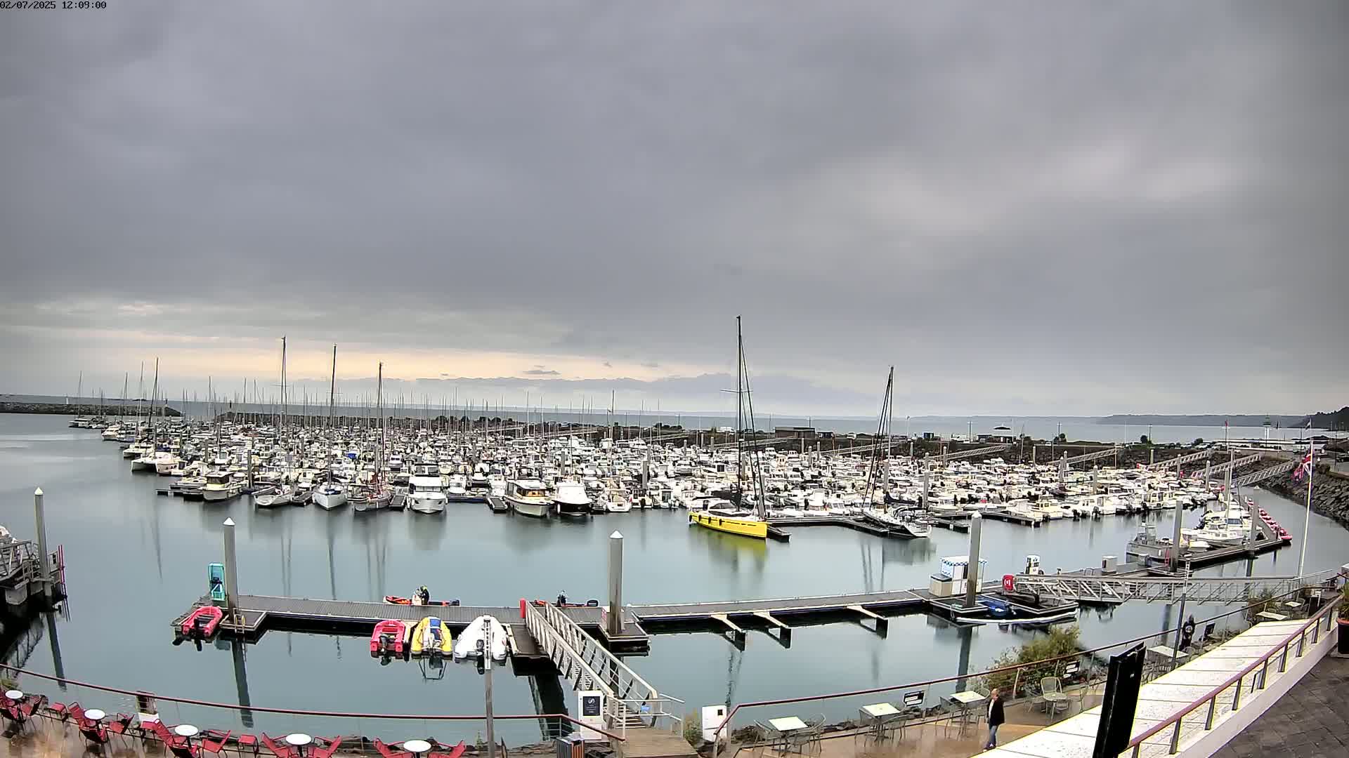 Saint-Quay-Portrieux Port & Marine Live Cam - Saint-Breiuc, Cotes-d'Armor, Bretagne, France