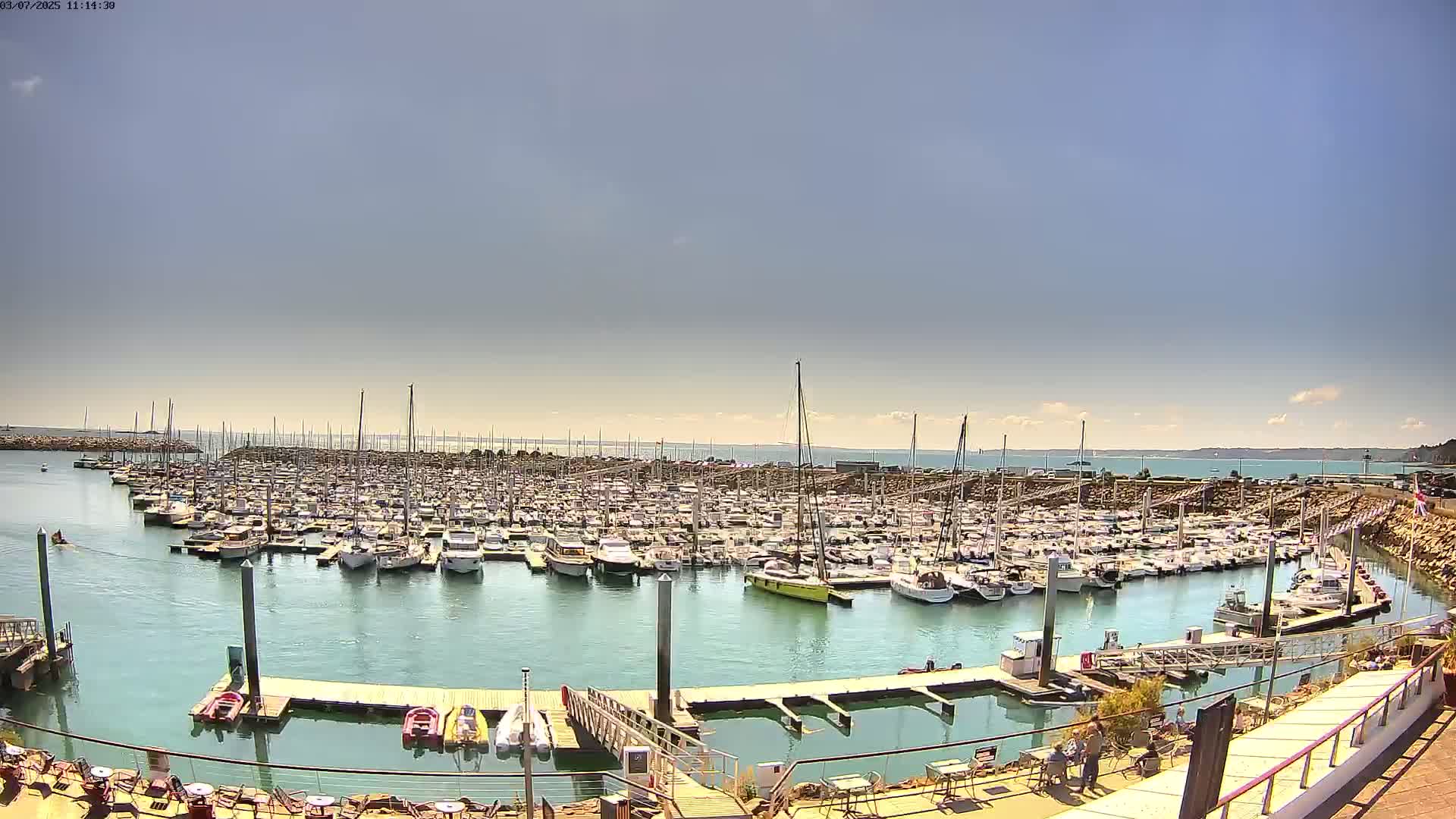 Saint-Quay-Portrieux Port & Marine Live Cam - Saint-Breiuc, Cotes-d'Armor, Bretagne, France