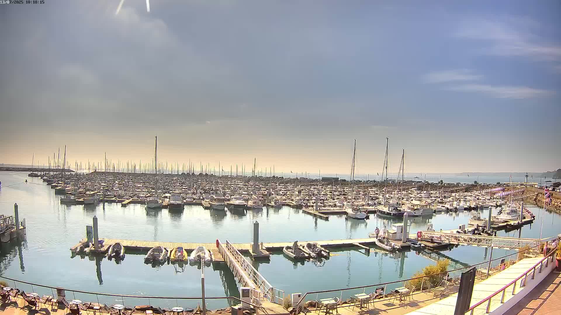 Saint-Quay-Portrieux Port & Marine Live Cam - Saint-Breiuc, Cotes-d'Armor, Bretagne, France