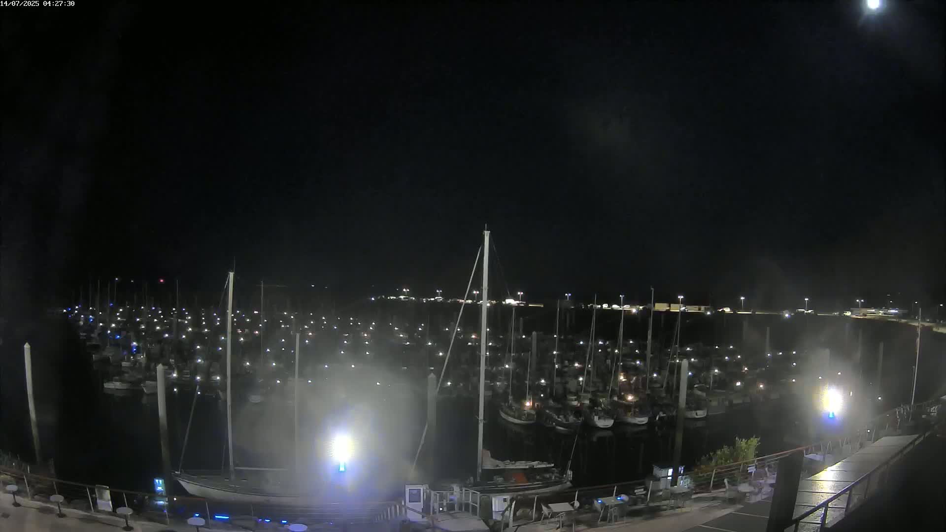 Saint-Quay-Portrieux Port & Marine Live Cam - Saint-Breiuc, Cotes-d'Armor, Bretagne, France