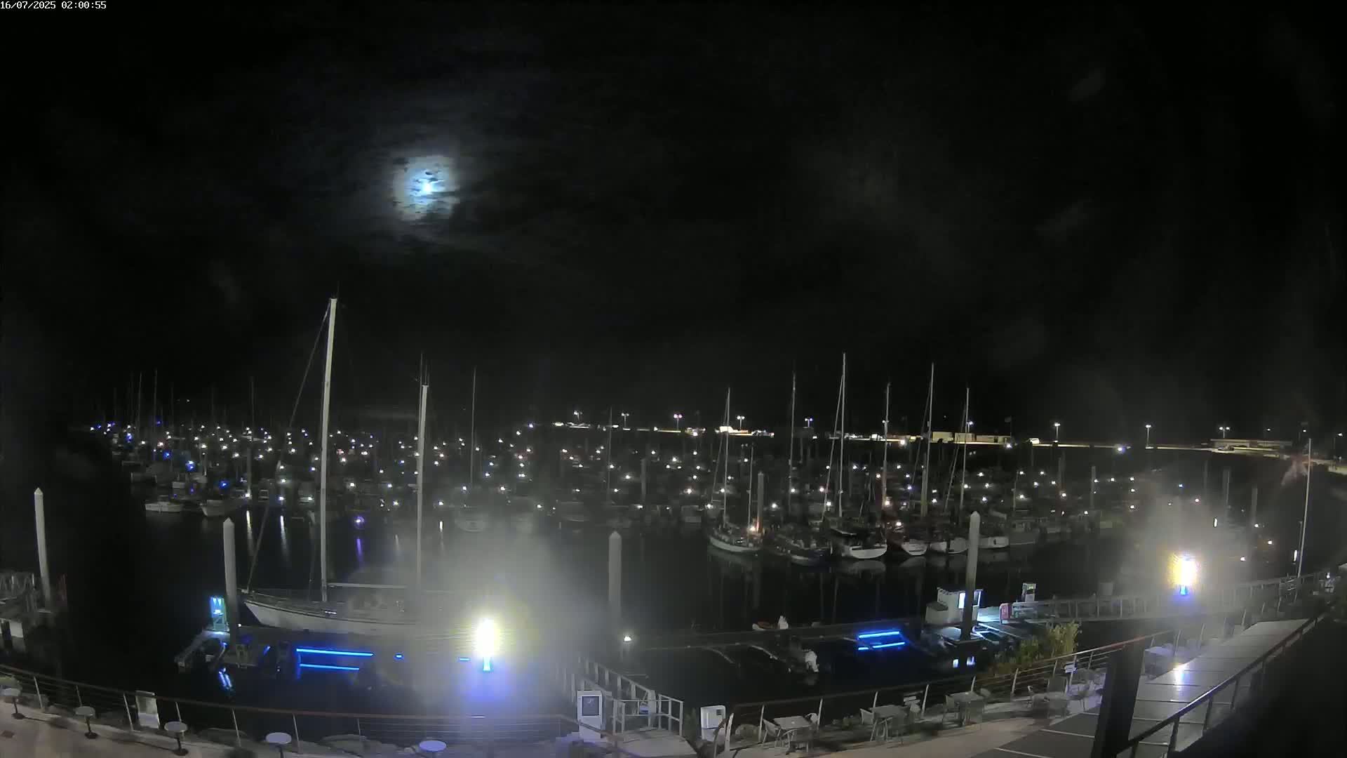 Saint-Quay-Portrieux Port & Marine Live Cam - Saint-Breiuc, Cotes-d'Armor, Bretagne, France
