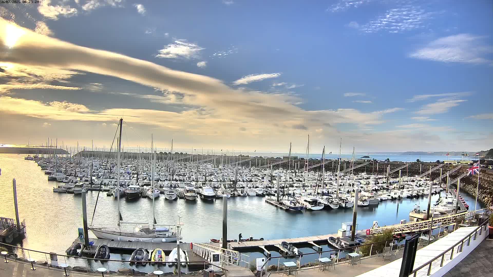 Saint-Quay-Portrieux Port & Marine Live Cam - Saint-Breiuc, Cotes-d'Armor, Bretagne, France