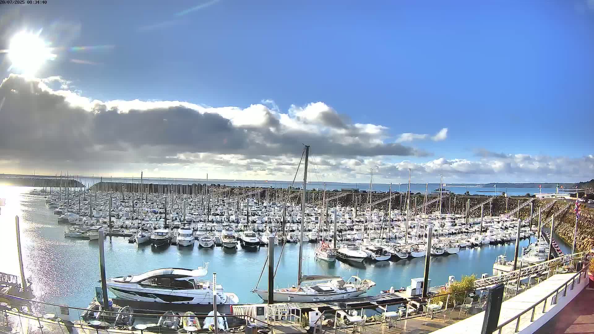 Saint-Quay-Portrieux Port & Marine Live Cam - Saint-Breiuc, Cotes-d'Armor, Bretagne, France