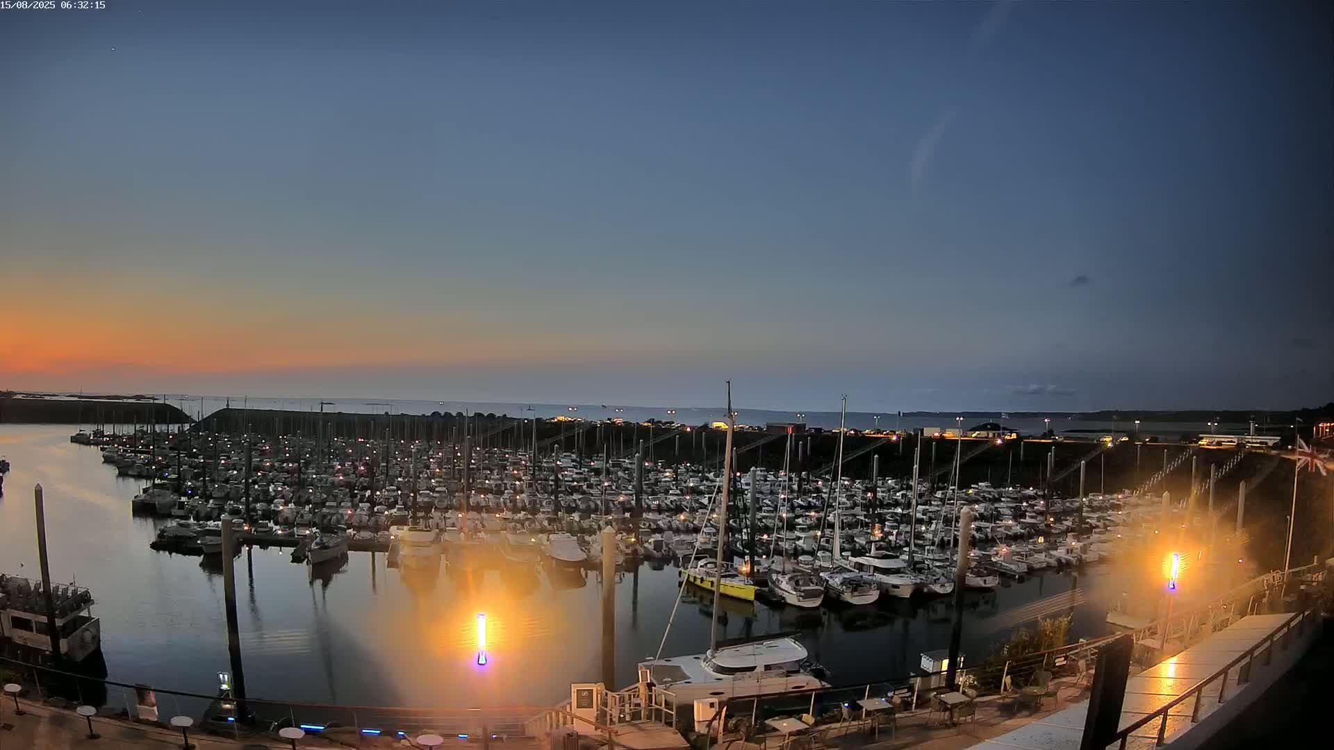 Saint-Quay-Portrieux Port & Marine Live Cam - Saint-Breiuc, Cotes-d'Armor, Bretagne, France