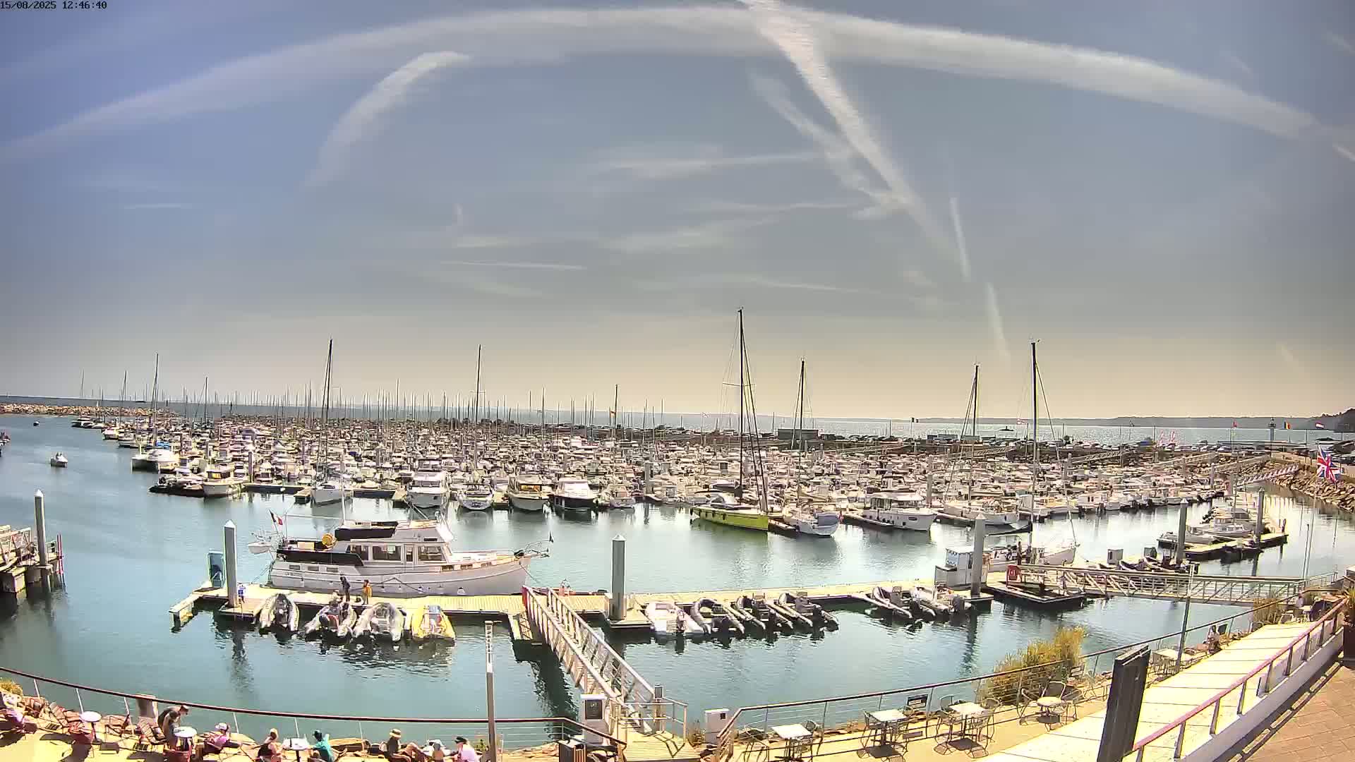 Saint-Quay-Portrieux Port & Marine Live Cam - Saint-Breiuc, Cotes-d'Armor, Bretagne, France