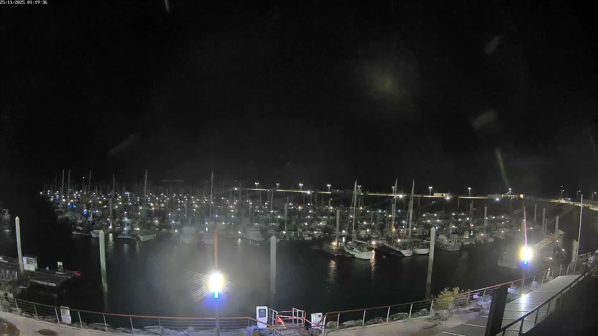 Saint-Quay-Portrieux Port & Marine Live Cam - Saint-Breiuc, Cotes-d'Armor, Bretagne, France