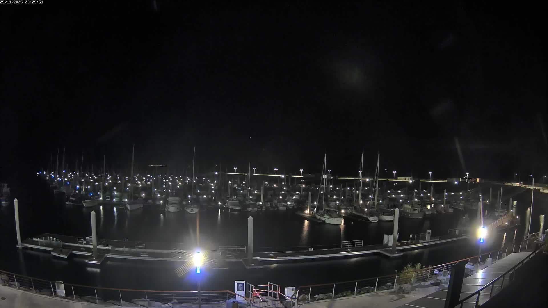 Saint-Quay-Portrieux Port & Marine Live Cam - Saint-Breiuc, Cotes-d'Armor, Bretagne, France