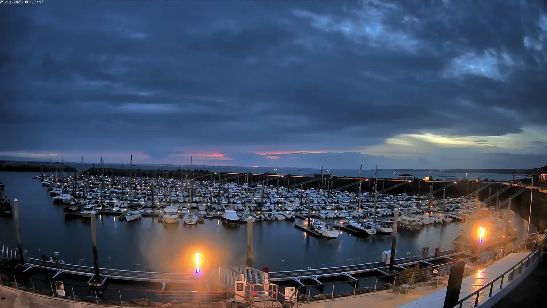 Saint-Quay-Portrieux Port & Marine Live Cam - Saint-Breiuc, Cotes-d'Armor, Bretagne, France