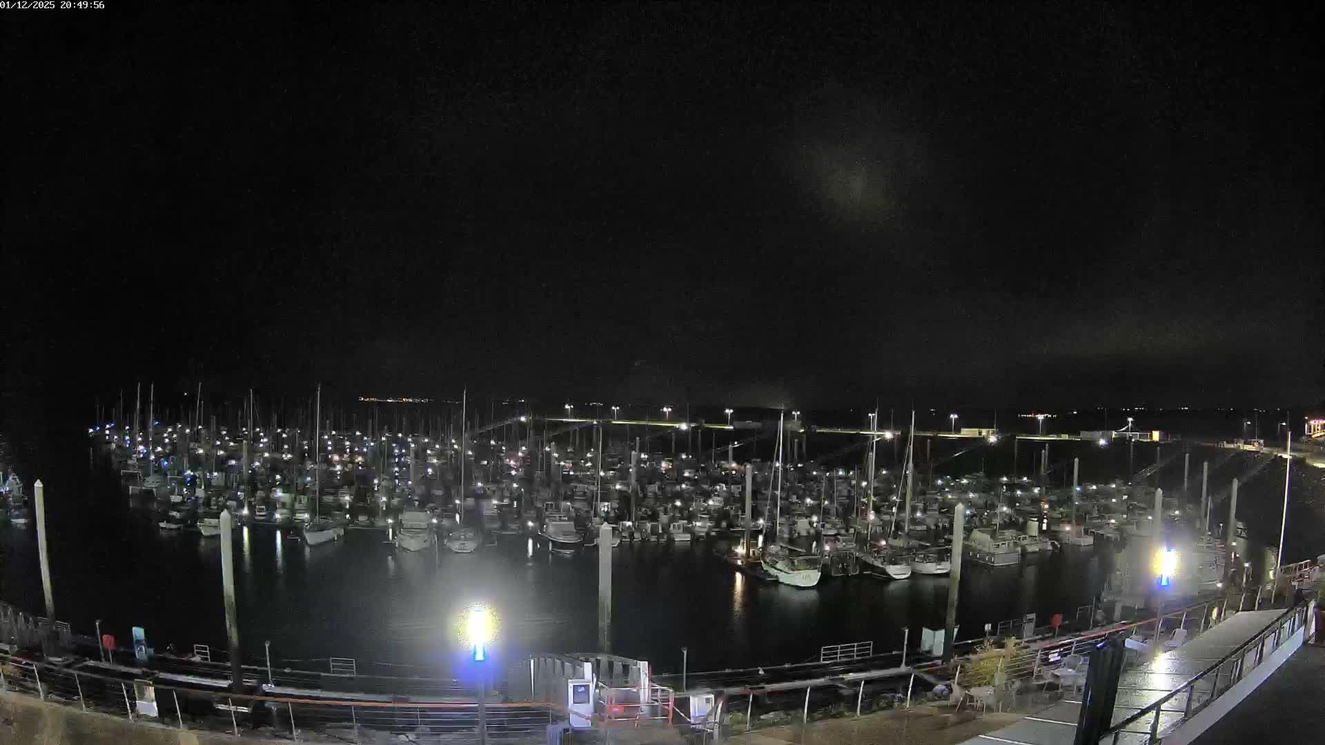 Saint-Quay-Portrieux Port & Marine Live Cam - Saint-Breiuc, Cotes-d'Armor, Bretagne, France
