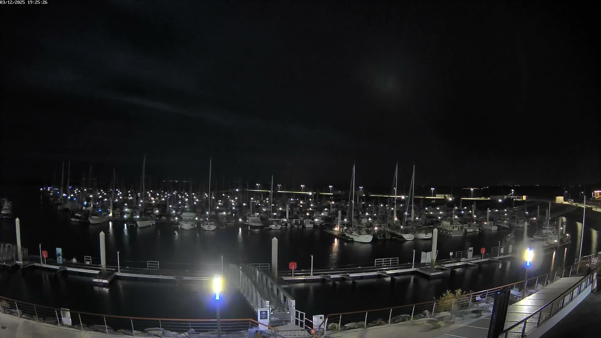 Saint-Quay-Portrieux Port & Marine Live Cam - Saint-Breiuc, Cotes-d'Armor, Bretagne, France