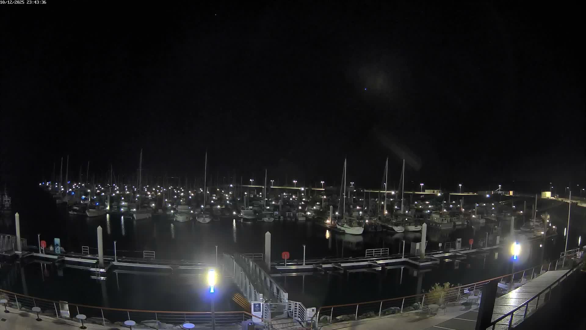 Saint-Quay-Portrieux Port & Marine Live Cam - Saint-Breiuc, Cotes-d'Armor, Bretagne, France