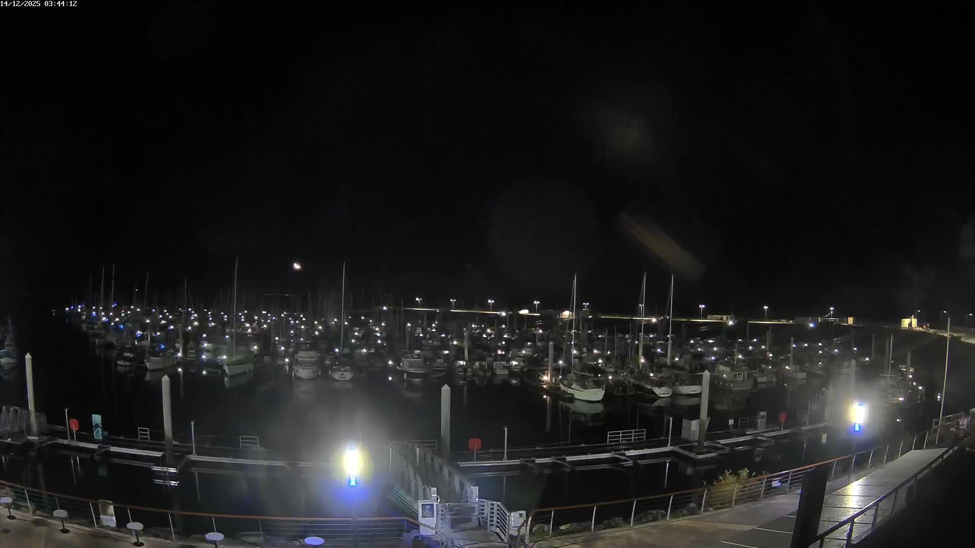 Saint-Quay-Portrieux Port & Marine Live Cam - Saint-Breiuc, Cotes-d'Armor, Bretagne, France