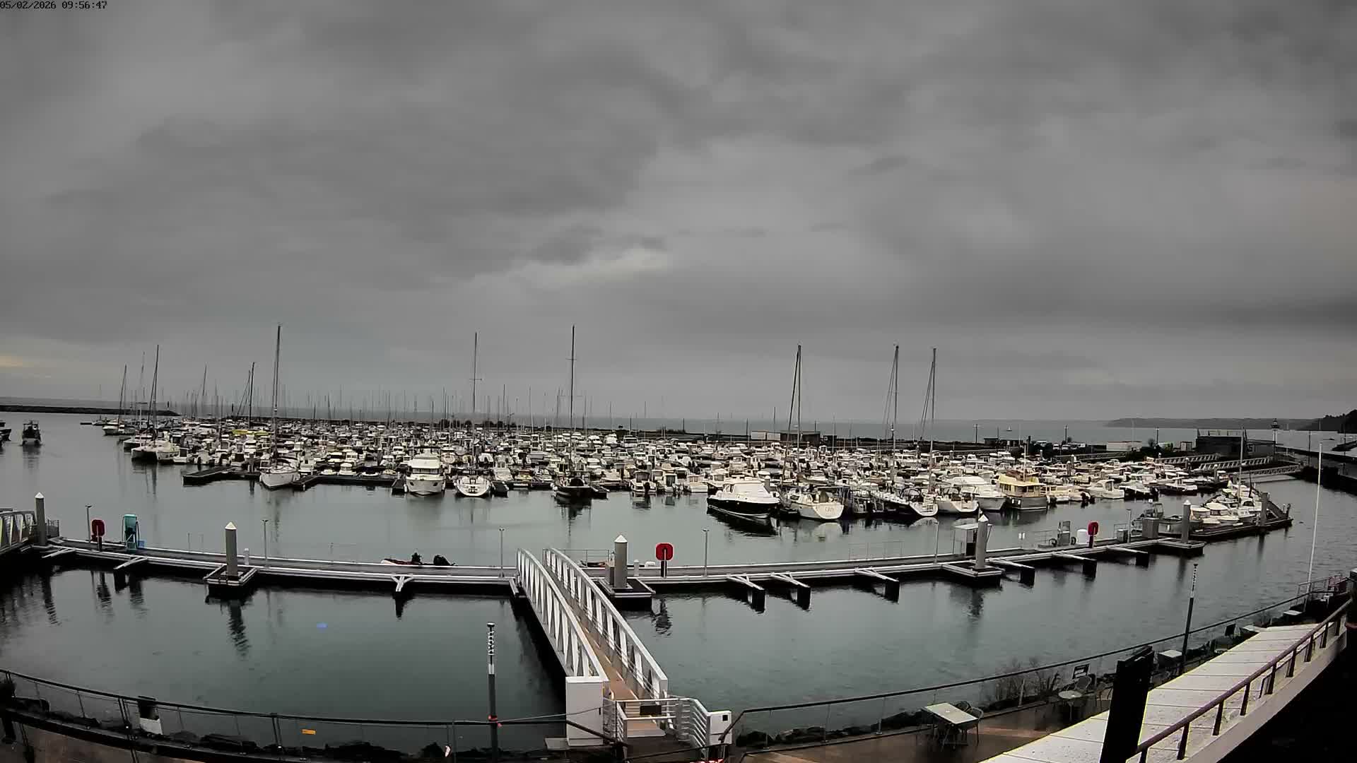 Saint-Quay-Portrieux Port & Marine Live Cam - Saint-Breiuc, Cotes-d'Armor, Bretagne, France