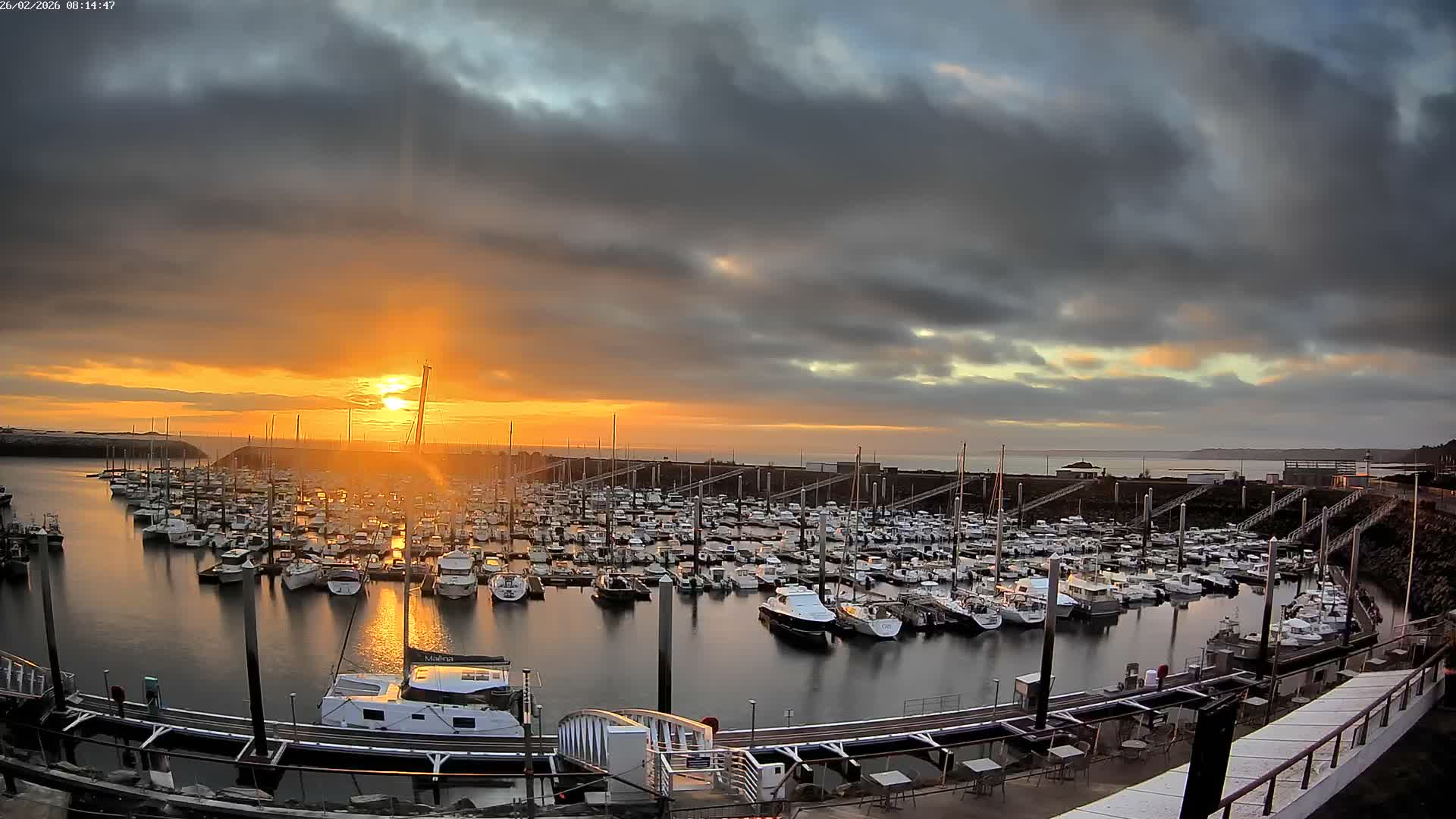 Saint-Quay-Portrieux Port & Marine Live Cam - Saint-Breiuc, Cotes-d'Armor, Bretagne, France