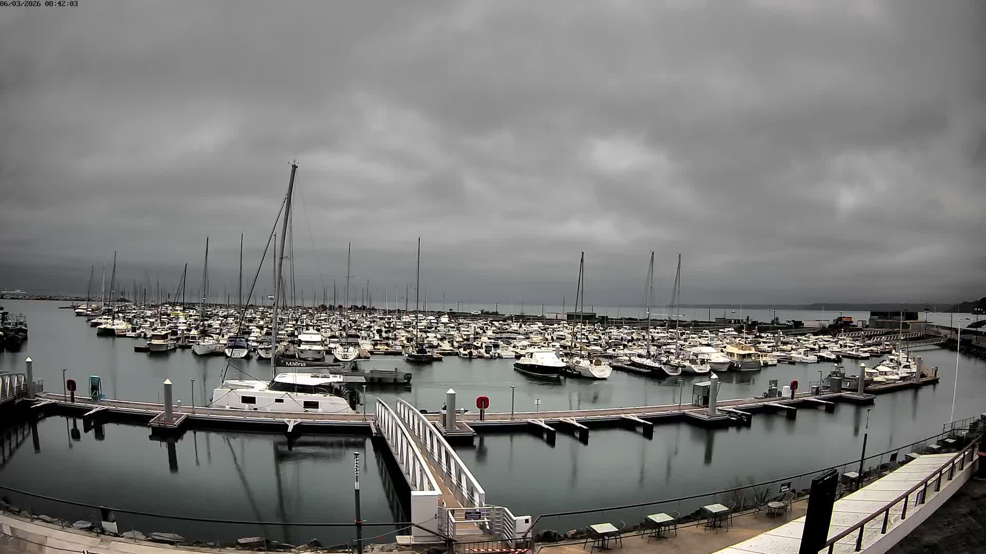 Saint-Quay-Portrieux Port & Marine Live Cam - Saint-Breiuc, Cotes-d'Armor, Bretagne, France