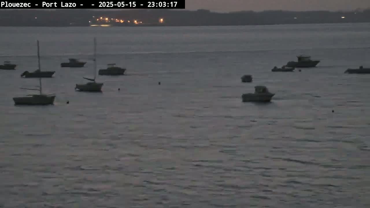 Plouezec Plage de Port Lazo Beach Live Cam - Guingamp, Côtes-d'Armor, Bretagne, France