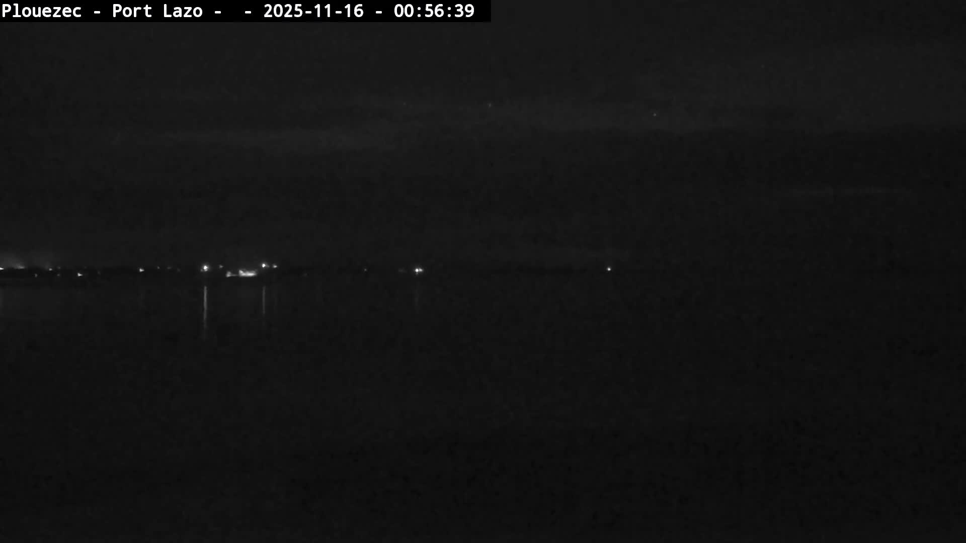 Plouezec Plage de Port Lazo Beach Live Cam - Guingamp, Côtes-d'Armor, Bretagne, France