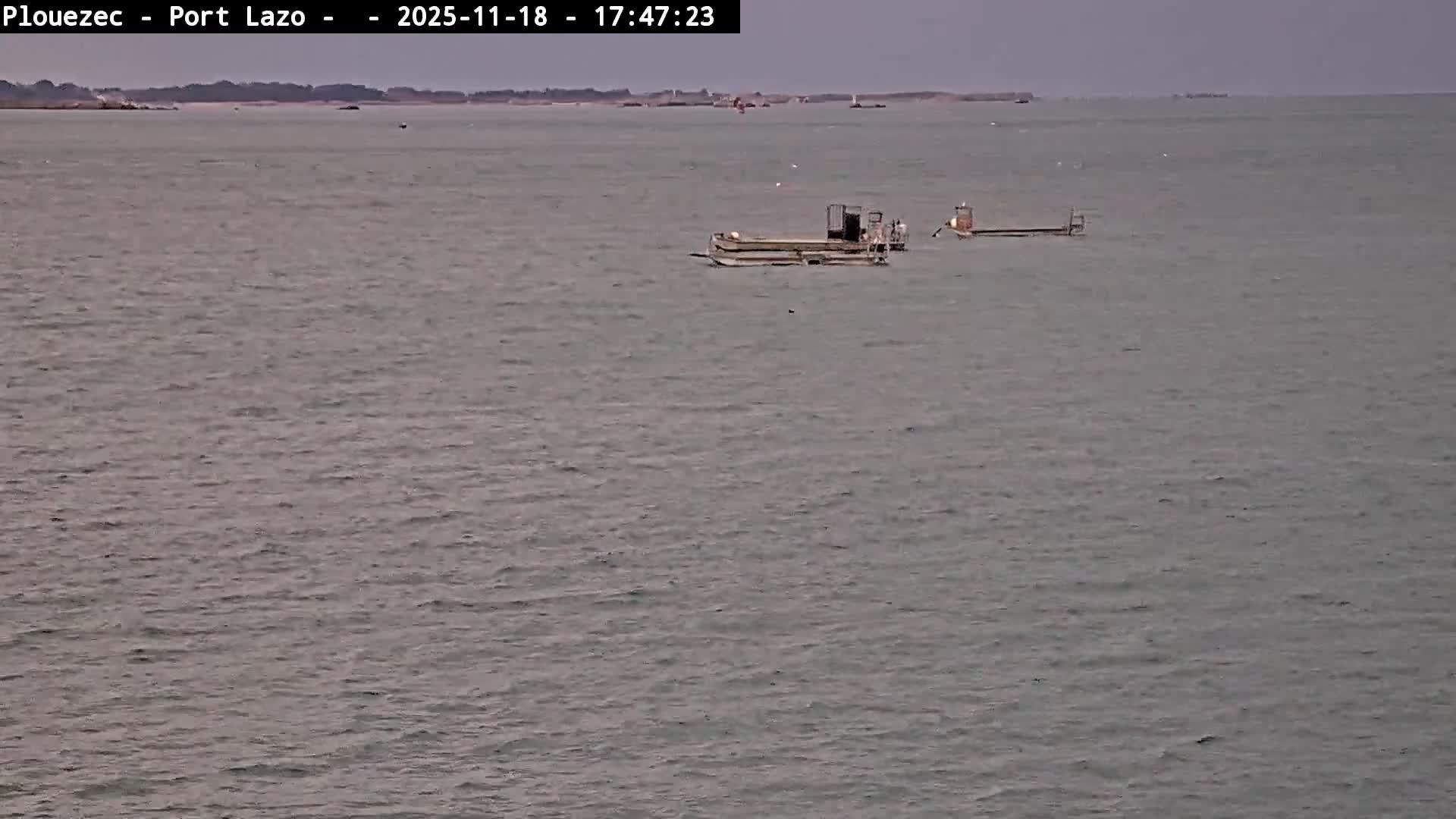 Plouezec Plage de Port Lazo Beach Live Cam - Guingamp, Côtes-d'Armor, Bretagne, France