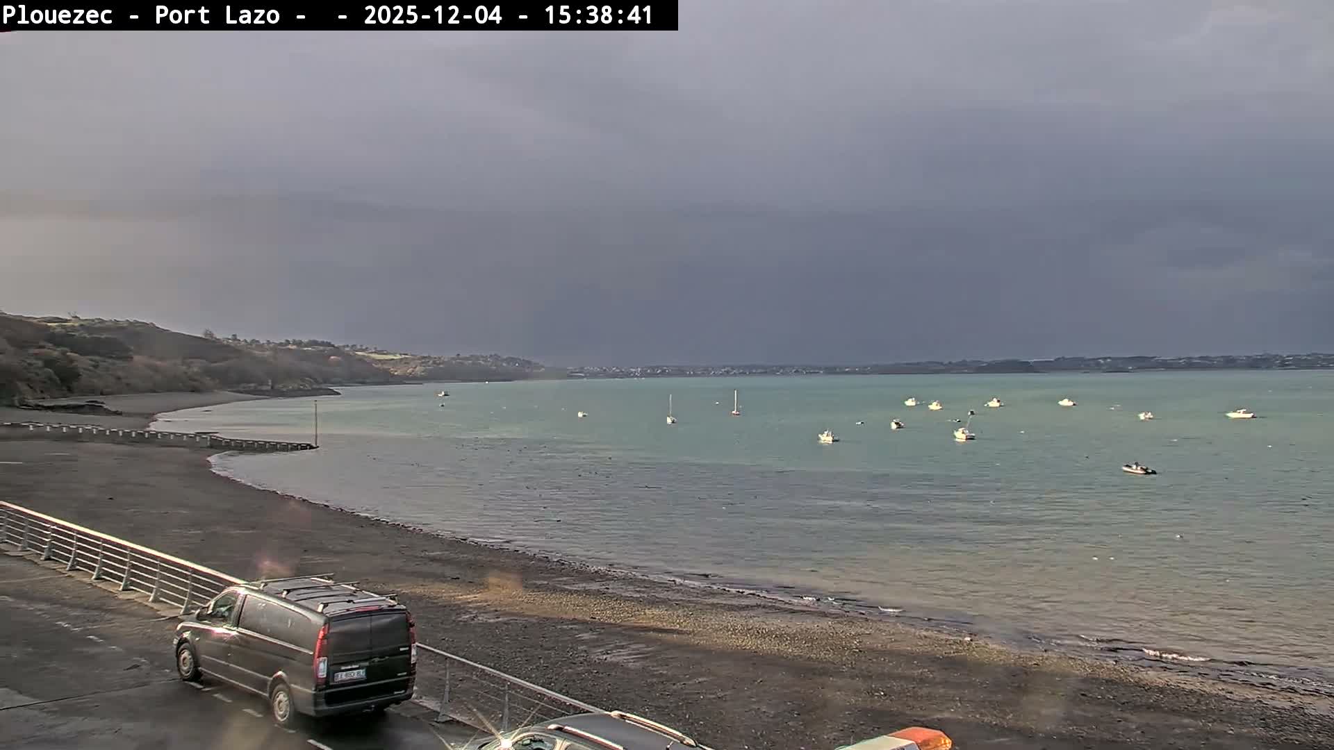 Plouezec Plage de Port Lazo Beach Live Cam - Guingamp, Côtes-d'Armor, Bretagne, France
