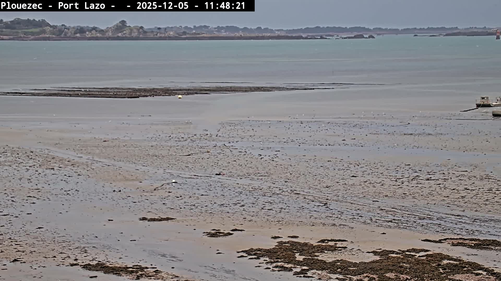 Plouezec Plage de Port Lazo Beach Live Cam - Guingamp, Côtes-d'Armor, Bretagne, France