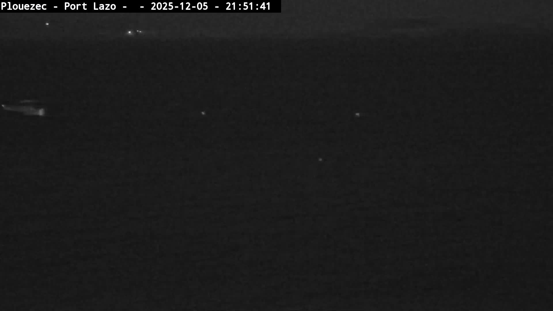 Plouezec Plage de Port Lazo Beach Live Cam - Guingamp, Côtes-d'Armor, Bretagne, France