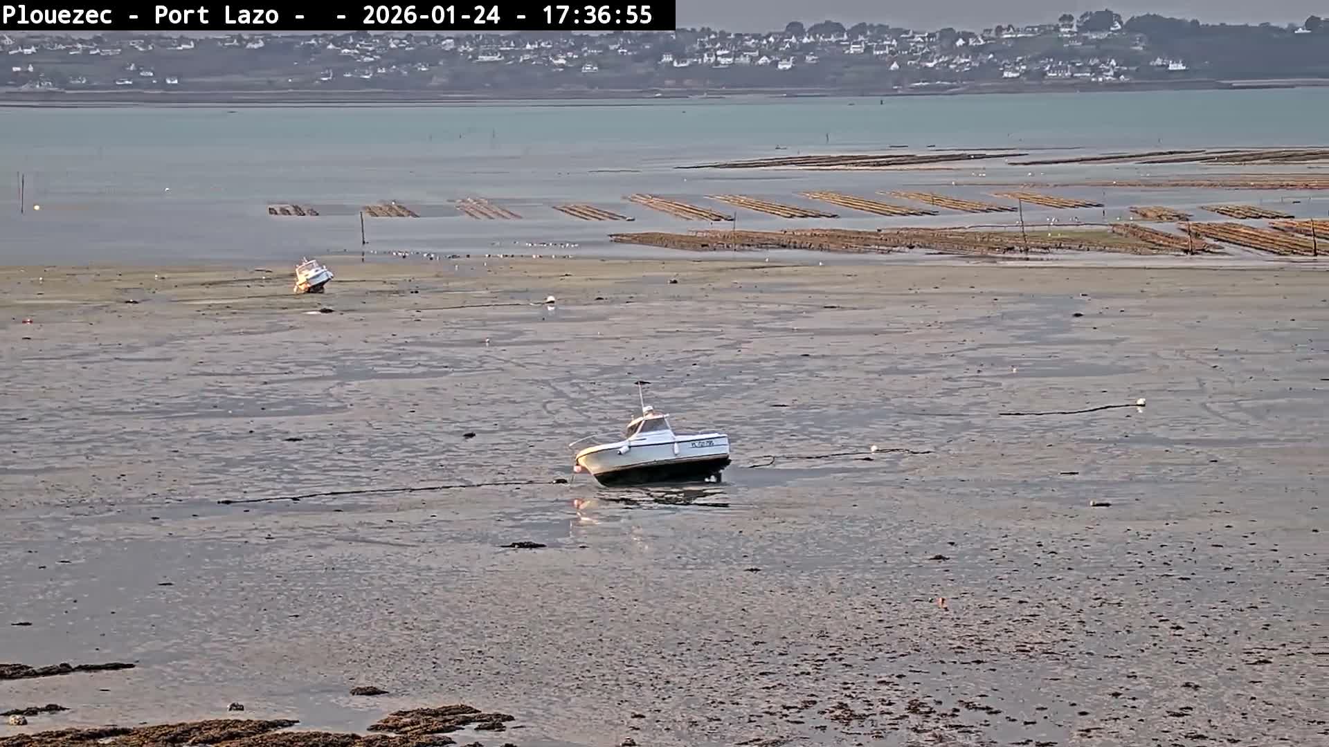 Plouezec Plage de Port Lazo Beach Live Cam - Guingamp, Côtes-d'Armor, Bretagne, France