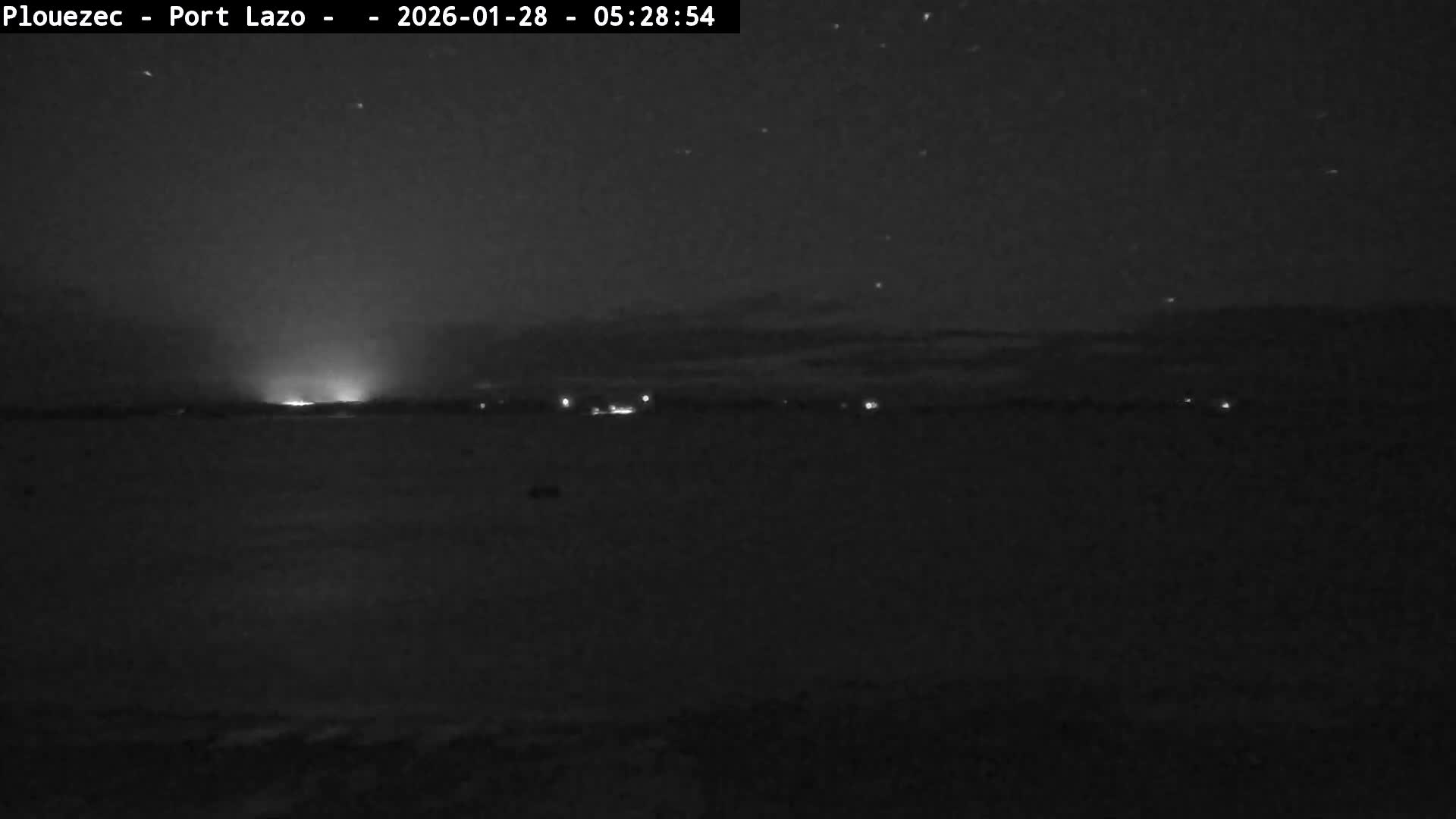 Plouezec Plage de Port Lazo Beach Live Cam - Guingamp, Côtes-d'Armor, Bretagne, France