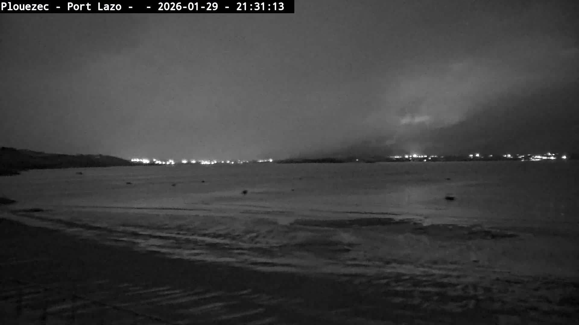 Plouezec Plage de Port Lazo Beach Live Cam - Guingamp, Côtes-d'Armor, Bretagne, France