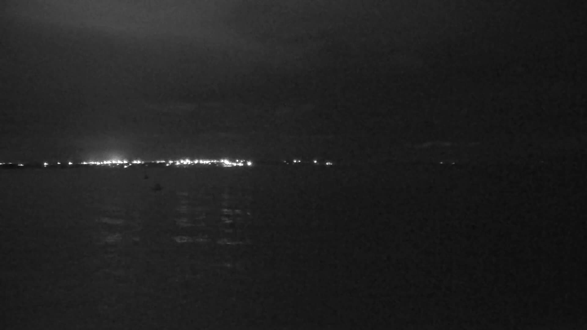 Plouezec Plage de Port Lazo Beach Live Cam - Guingamp, Côtes-d'Armor, Bretagne, France