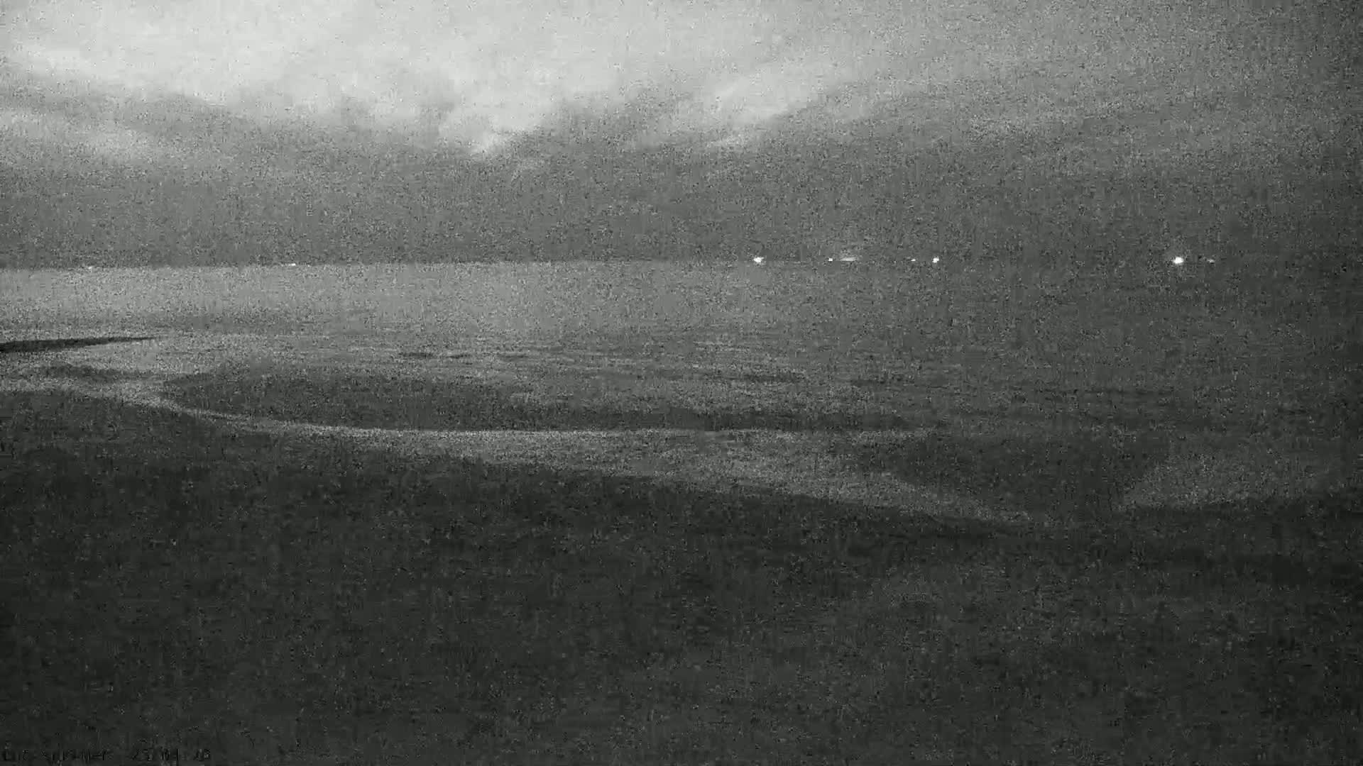 Plage de Luc-sur-Mer Beach Live Cam - Caen, Calvados, Normandie, France