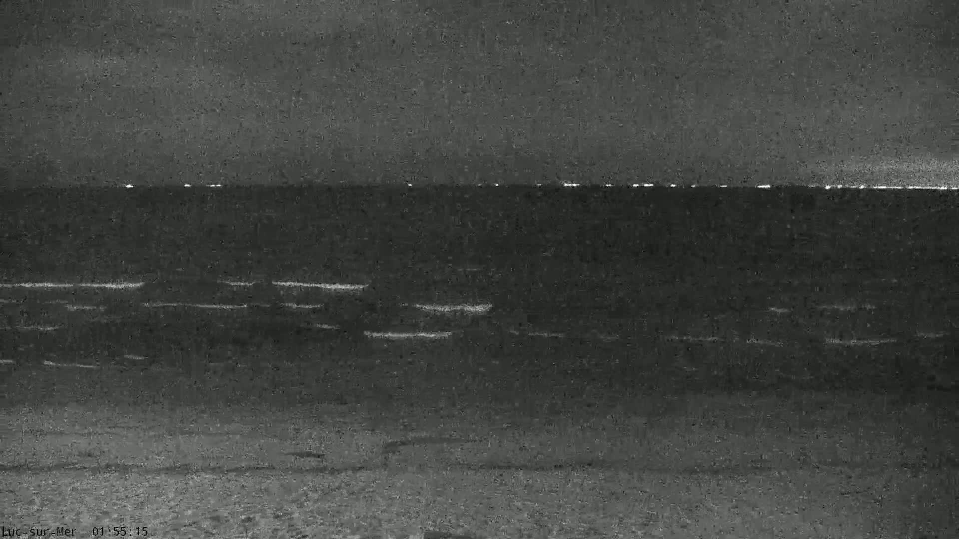 Plage de Luc-sur-Mer Beach Live Cam - Caen, Calvados, Normandie, France