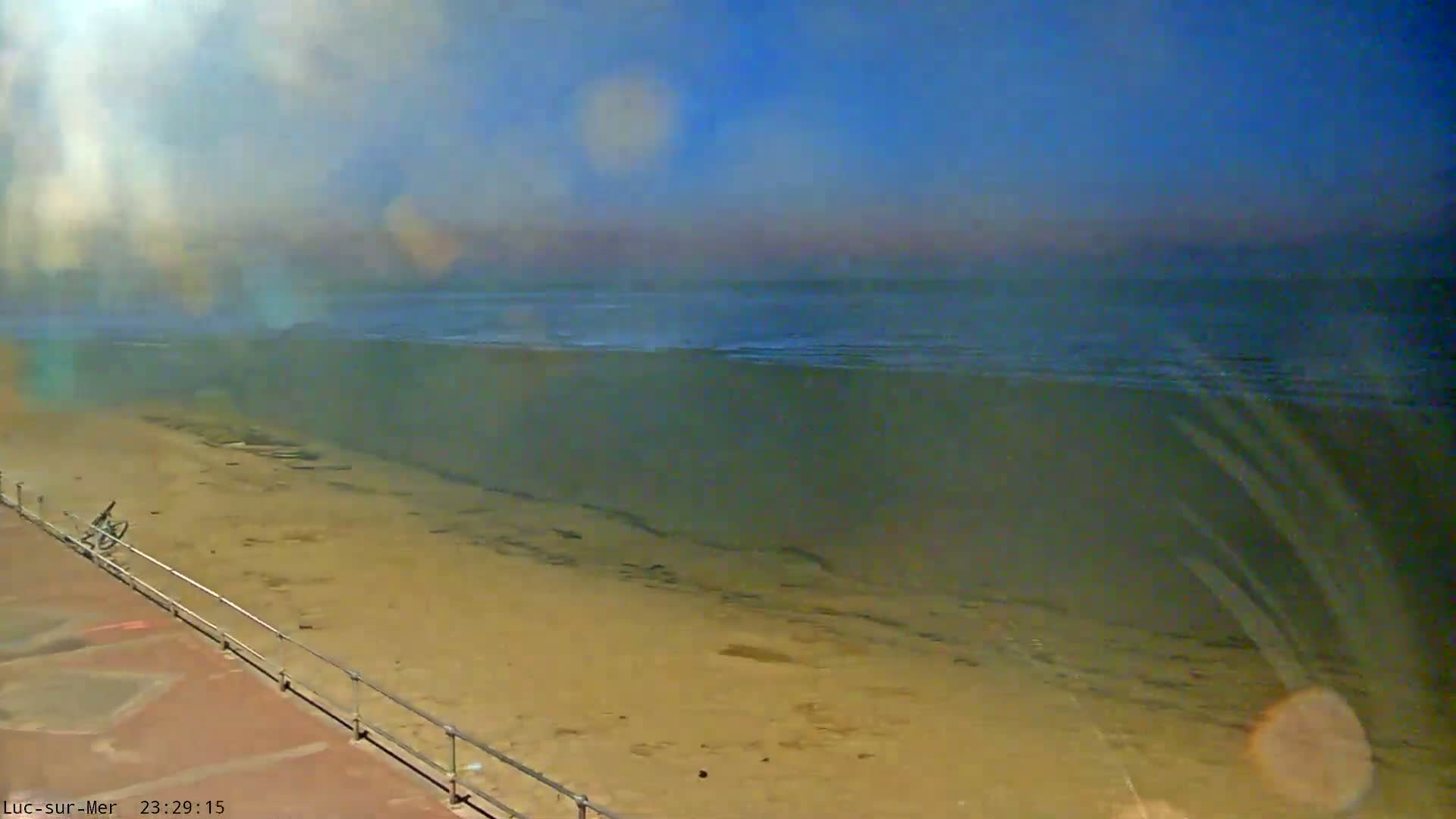 Plage de Luc-sur-Mer Beach Live Cam - Caen, Calvados, Normandie, France