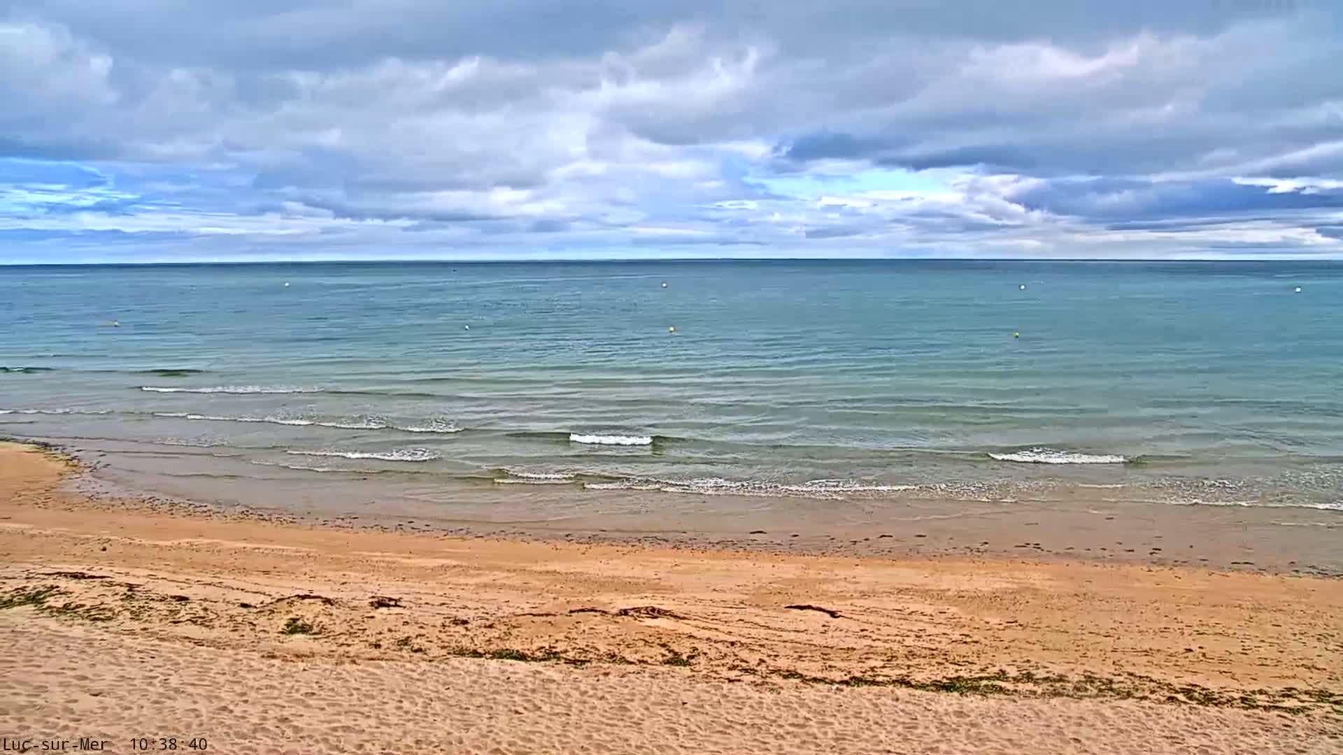 Plage de Luc-sur-Mer Beach Live Cam - Caen, Calvados, Normandie, France