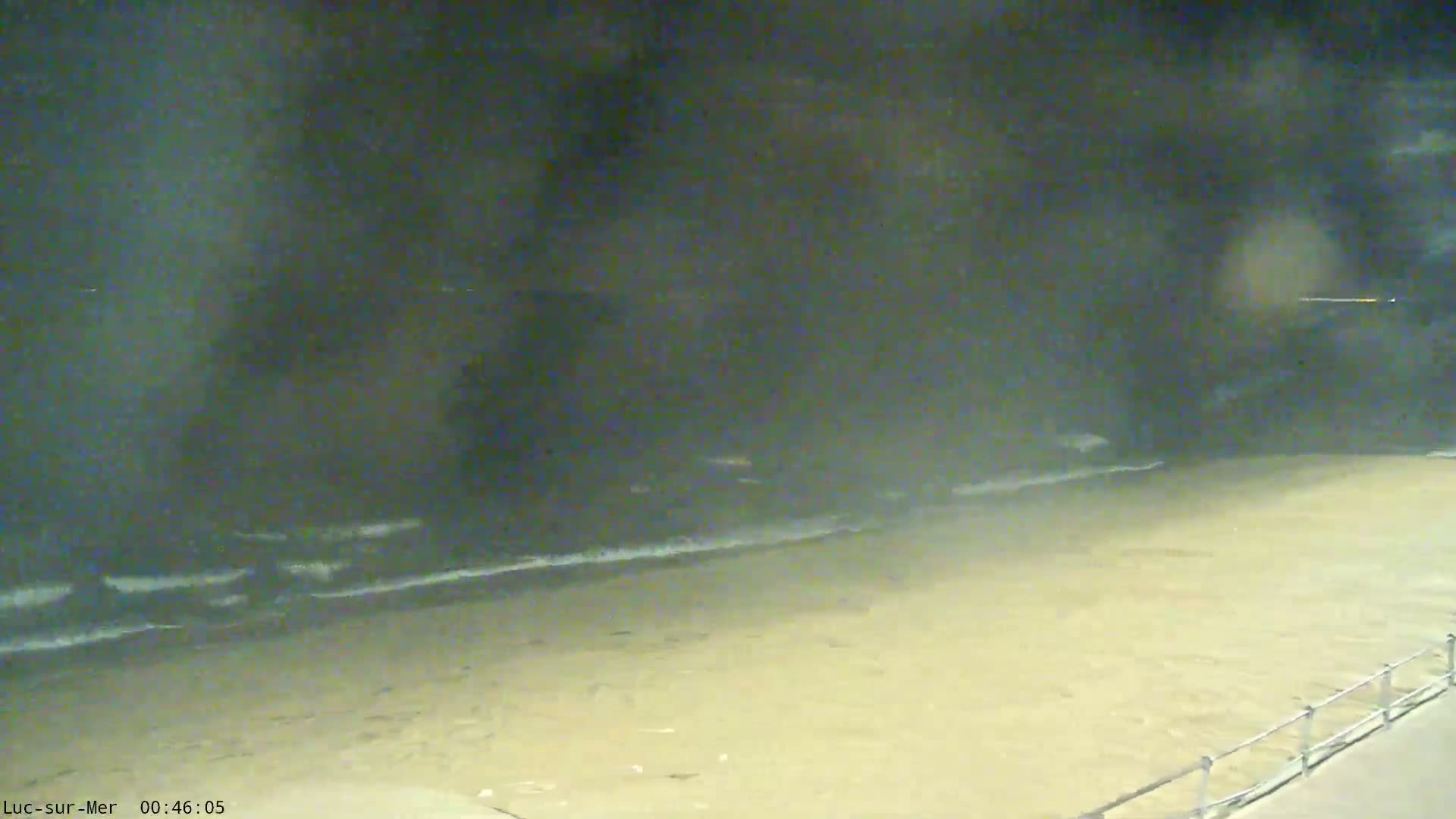 Plage de Luc-sur-Mer Beach Live Cam - Caen, Calvados, Normandie, France