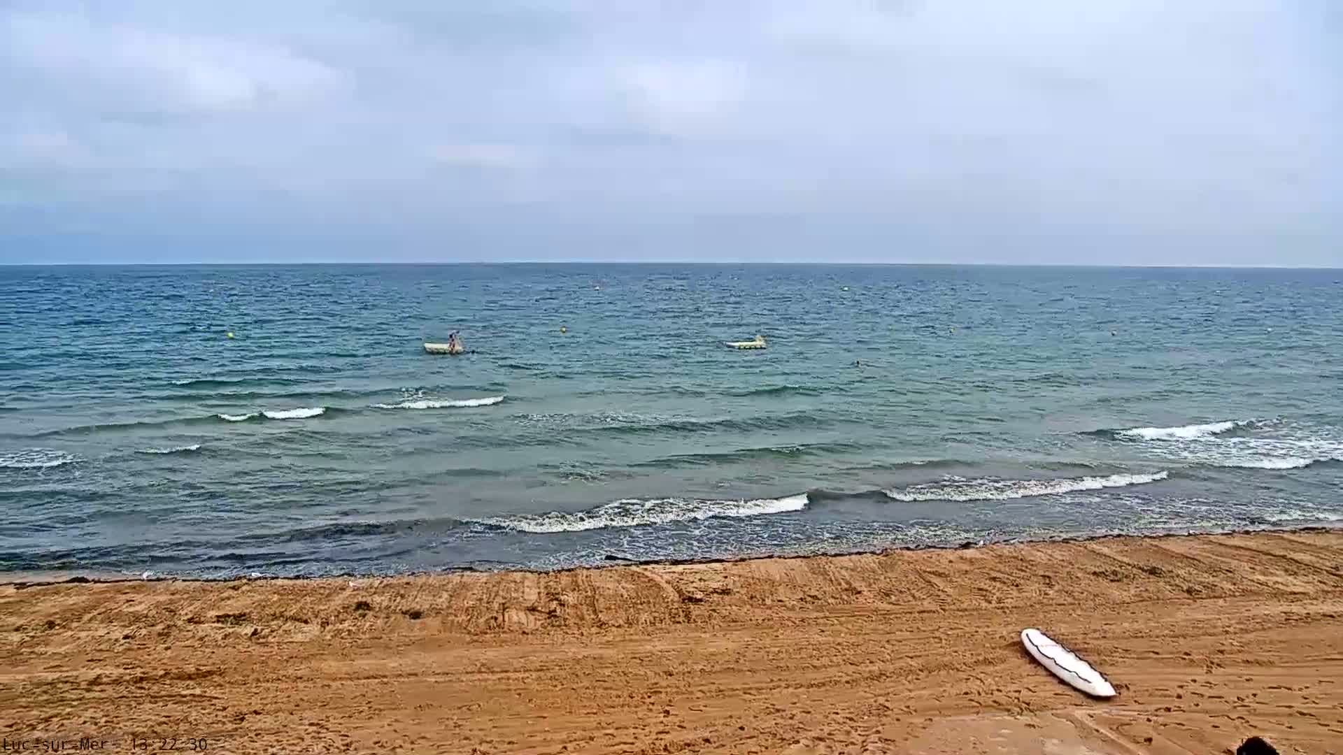 Plage de Luc-sur-Mer Beach Live Cam - Caen, Calvados, Normandie, France