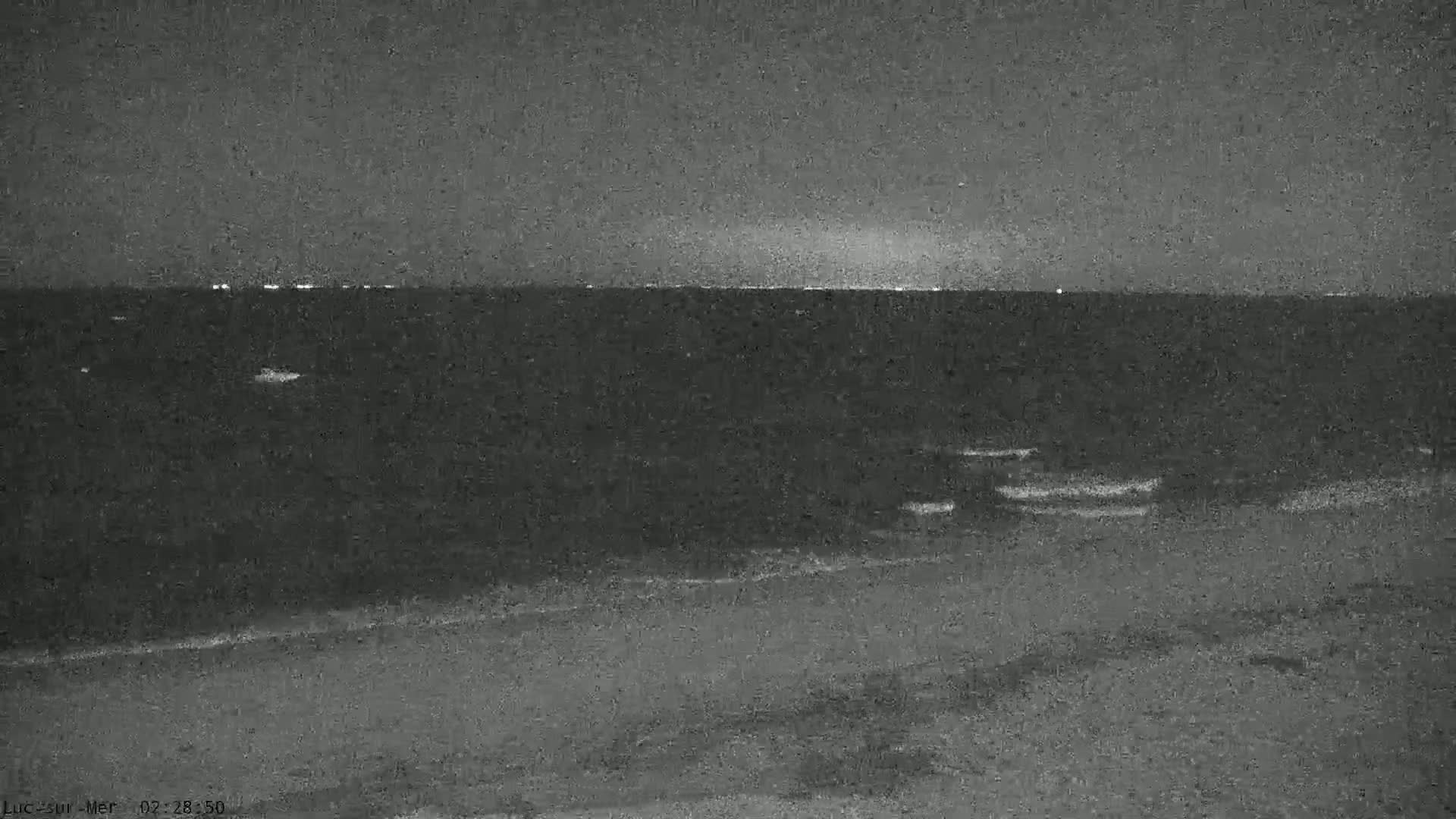 Plage de Luc-sur-Mer Beach Live Cam - Caen, Calvados, Normandie, France