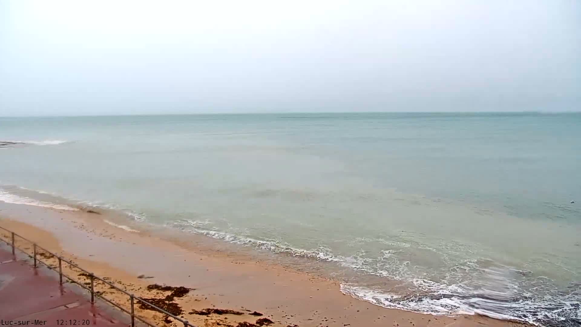 Plage de Luc-sur-Mer Beach Live Cam - Caen, Calvados, Normandie, France