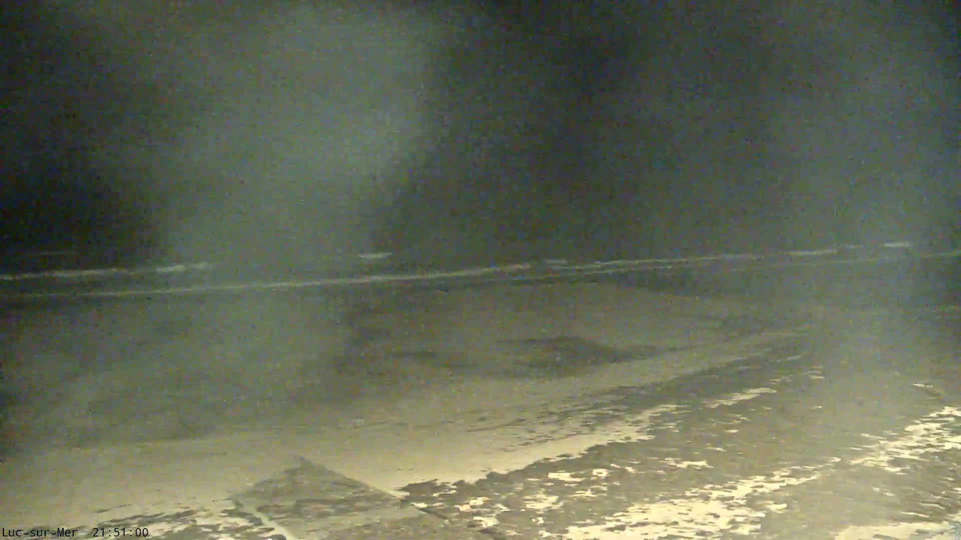 Plage de Luc-sur-Mer Beach Live Cam - Caen, Calvados, Normandie, France