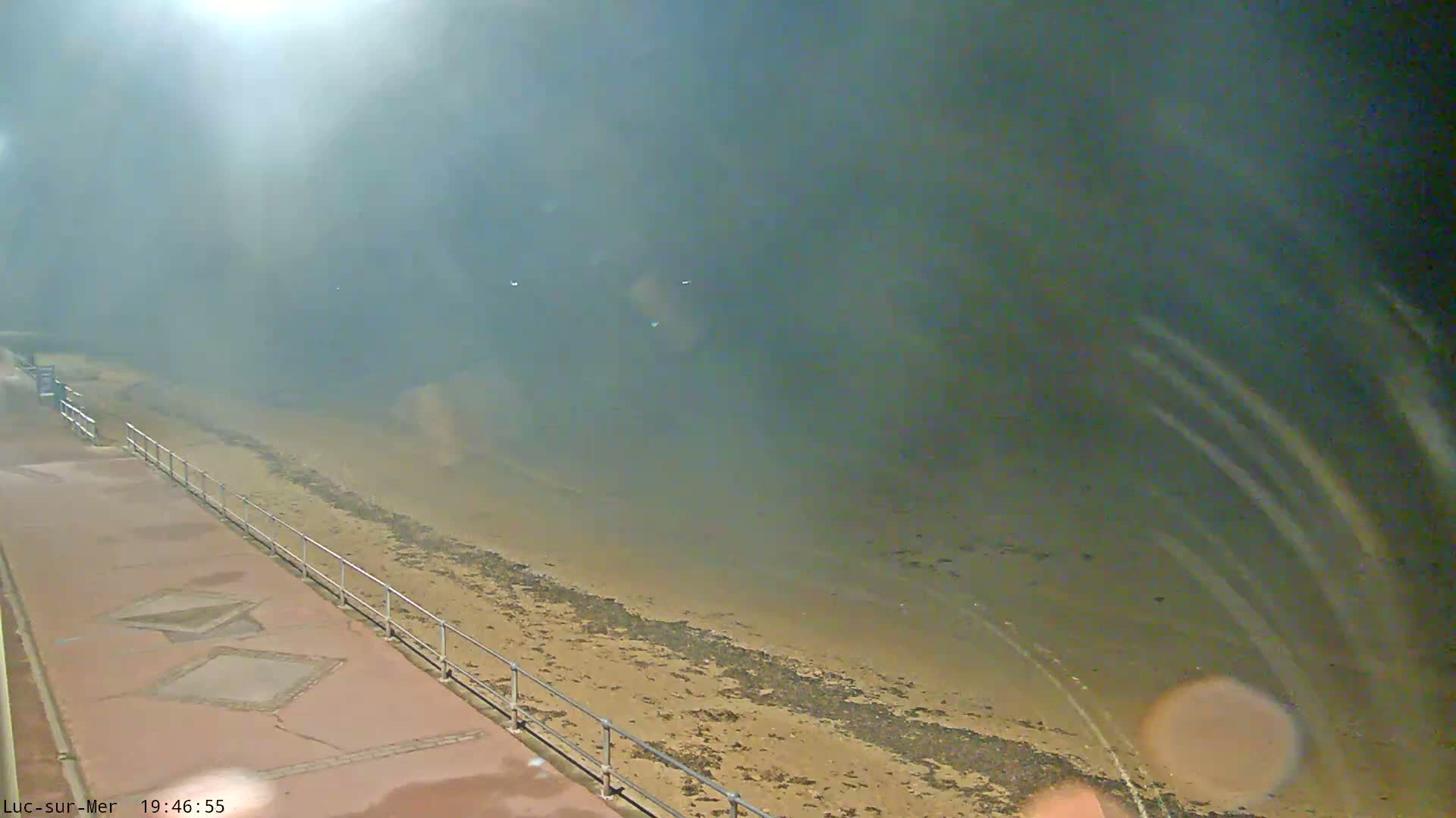 Plage de Luc-sur-Mer Beach Live Cam - Caen, Calvados, Normandie, France