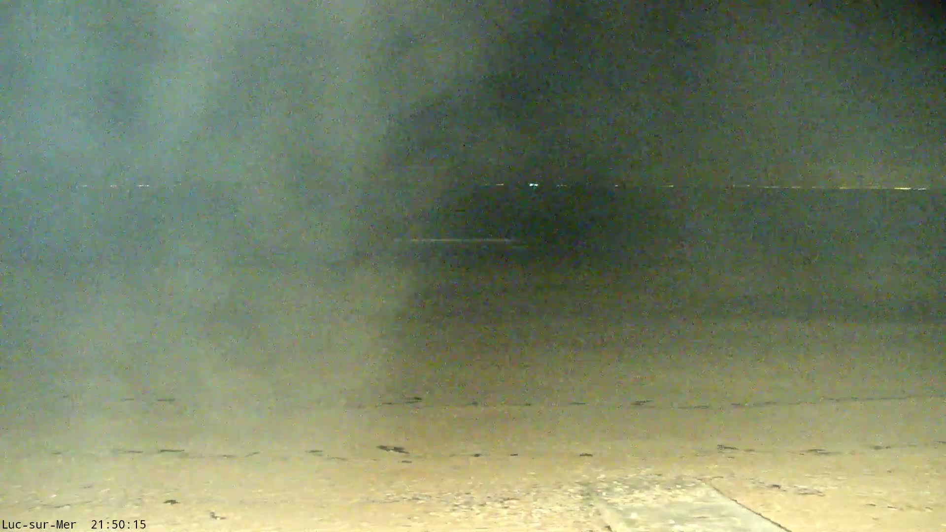 Plage de Luc-sur-Mer Beach Live Cam - Caen, Calvados, Normandie, France